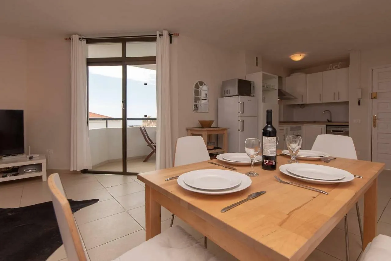 Great 2 Beds Apartment Los Cristianos Los Cristianos  0*, Los Cristianos (Tenerife)